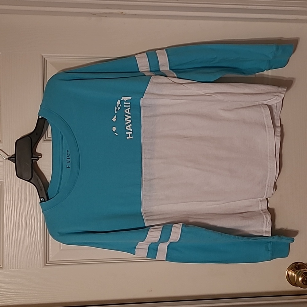Hawaiian Long Sleeve Tee - Picture 7 of 12